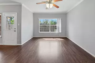 5227 Brinkman Ct, Houston, TX 77091 - Photo 9