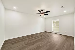 11102 Sagecanyon Dr, Houston, TX 77089 - Photo 9