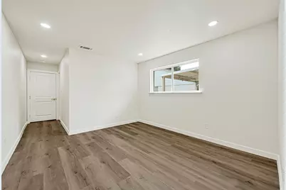 11102 Sagecanyon Drive, Houston, TX 77089 - Photo 15
