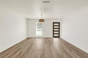 11102 Sagecanyon Dr, Houston, TX 77089 - Photo 3