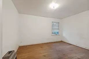 1254 Common Park Dr, Houston, TX 77009 - Photo 5