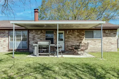 2306 Heather Street, Highlands, TX 77562 - Photo 25