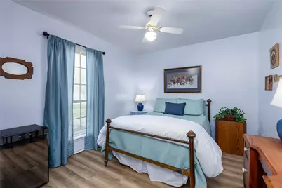 2306 Heather Street, Highlands, TX 77562 - Photo 9