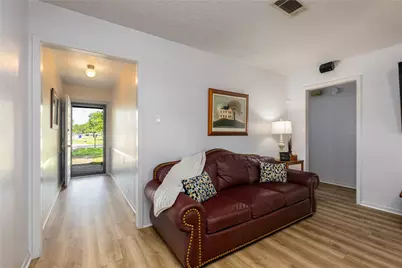 2306 Heather Street, Highlands, TX 77562 - Photo 13
