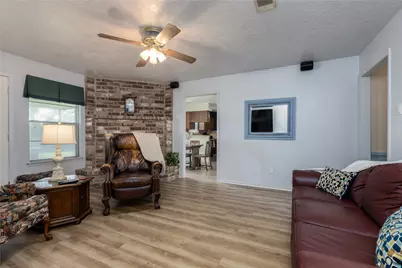 2306 Heather Street, Highlands, TX 77562 - Photo 15