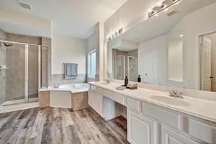 8215 Still Oak Ln, Cypress, TX 77433 - Photo 7