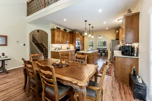 14 Wildwood Lake Dr, Huntsville, TX 77340 - Photo 13