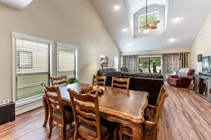 14 Wildwood Lake Dr, Huntsville, TX 77340 - Photo 15