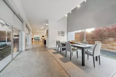 2307 Wroxton Road, Houston, TX 77005 - Photo 9