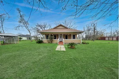 9413 Arden Court, Houston, TX 77033 - Photo 3