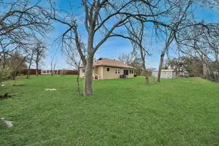 9413 Arden Ct, Houston, TX 77033 - Photo 33