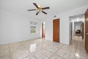 10113 Oboe Dr, Houston, TX 77025 - Photo 31
