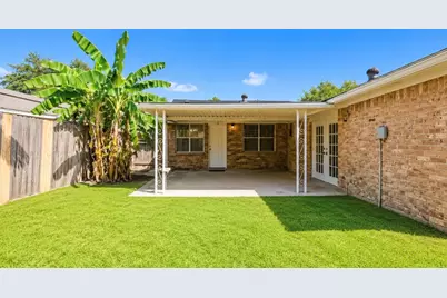 10911 Sageleaf Lane, Houston, TX 77089 - Photo 21
