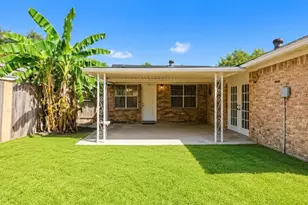 10911 Sageleaf Ln, Houston, TX 77089 - Photo 21