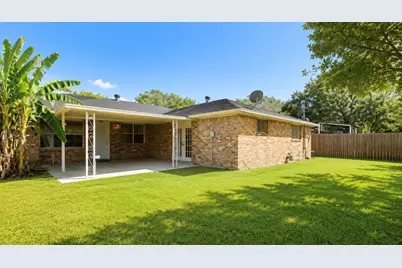 10911 Sageleaf Lane, Houston, TX 77089 - Photo 19