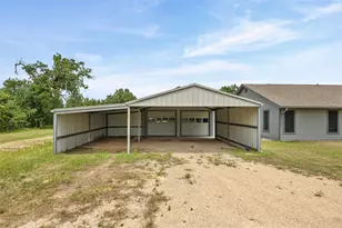 191 Co Rd 410, Buckholts, TX 76518 - Photo 35
