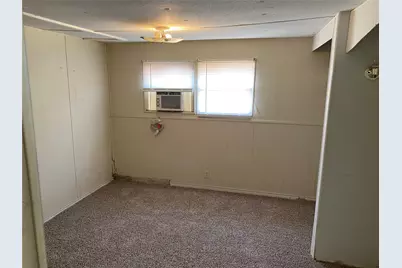 310 Harris Road #B, Highlands, TX 77562 - Photo 3