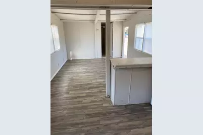 310 Harris Road #B, Highlands, TX 77562 - Photo 9