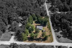 931 Trails End Dr, Cleveland, TX 77328 - Photo 19