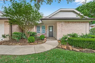 903 Sugarfield Ct, Sugar Land, TX 77498 - Photo 1