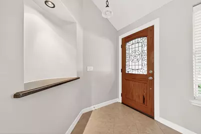 903 Sugarfield Court, Sugar Land, TX 77498 - Photo 5