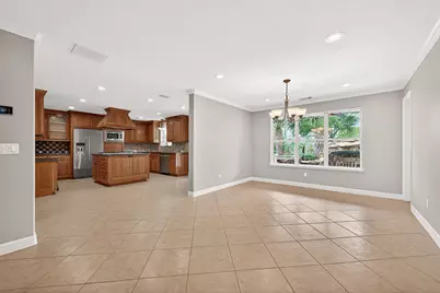 903 Sugarfield Court, Sugar Land, TX 77498 - Photo 9