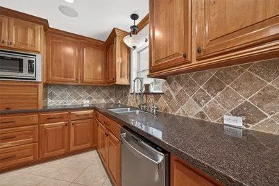 903 Sugarfield Court, Sugar Land, TX 77498 - Photo 13