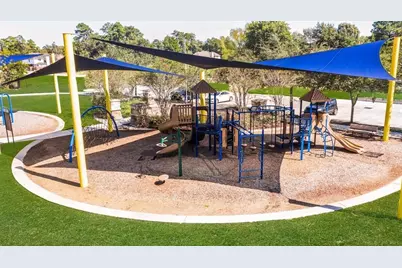 414 Binnacle Way, Crosby, TX 77532 - Photo 17