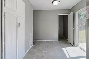 2902 Clear Ridge Dr, Houston, TX 77339 - Photo 9