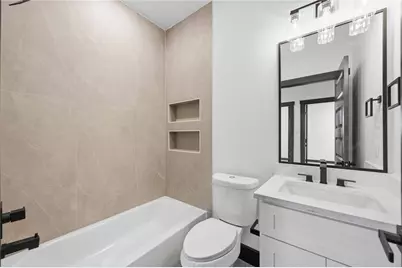 4630 Edfield Street #A/B, Houston, TX 77033 - Photo 9