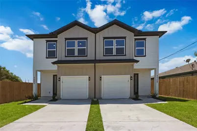 4630 Edfield Street #A/B, Houston, TX 77033 - Photo 1