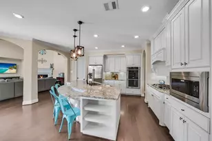 28303 Island Manor Ln, Fulshear, TX 77441 - Photo 7