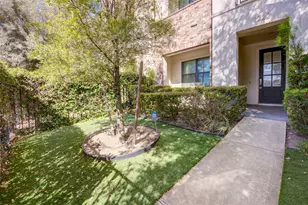 1222 W Dallas St, Houston, TX 77019 - Photo 31