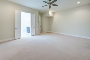 1222 W Dallas St, Houston, TX 77019 - Photo 23