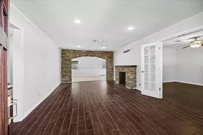 4707 Bellview Street, Bellaire, TX 77401 - Photo 3
