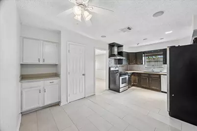 4707 Bellview Street, Bellaire, TX 77401 - Photo 7