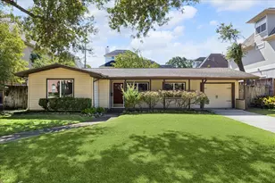 4707 Bellview St, Bellaire, TX 77401 - Photo 1