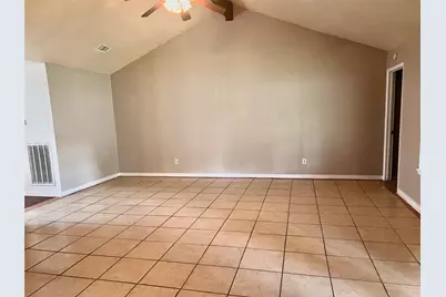 639 N Starboard Street, Crosby, TX 77532 - Photo 5