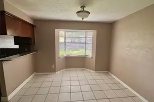 639 N Starboard St, Crosby, TX 77532 - Photo 11
