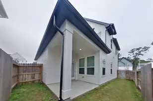 9835 Willow Creek Commerce Dr, Tomball, TX 77375 - Photo 17