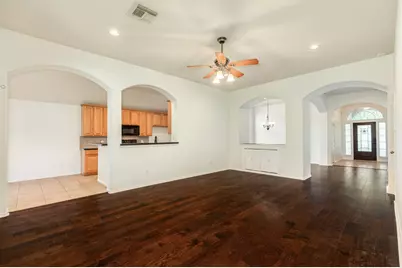 2912 Standing Springs Lane, Dickinson, TX 77539 - Photo 11