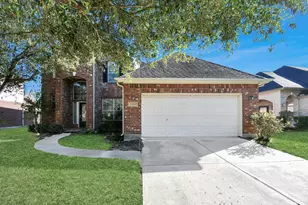 14022 Abbey Ln, Sugar Land, TX 77498 - Photo 3