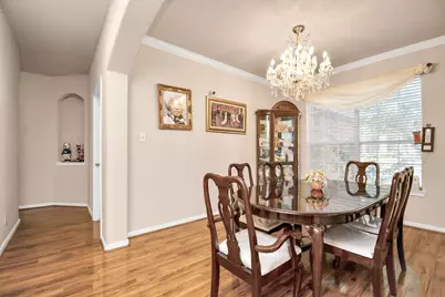 14022 Abbey Lane, Sugar Land, TX 77498 - Photo 9