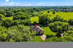 2803 Overland Trail, Dickinson, TX 77539 - Photo 33