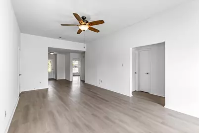 2803 Overland Trail, Dickinson, TX 77539 - Photo 7