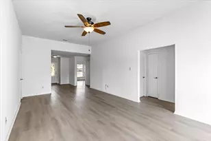 2803 Overland Trail, Dickinson, TX 77539 - Photo 7