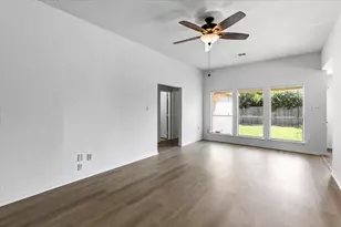 2803 Overland Trail, Dickinson, TX 77539 - Photo 5