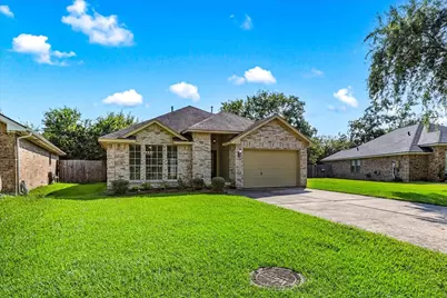 2803 Overland Trail, Dickinson, TX 77539 - Photo 31