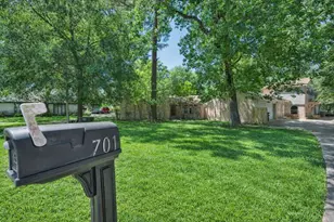701 Biloxi Ct, Conroe, TX 77302 - Photo 39
