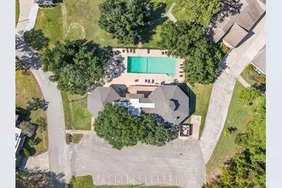 15696 Lakeway Drive, Willis, TX 77318 - Photo 47